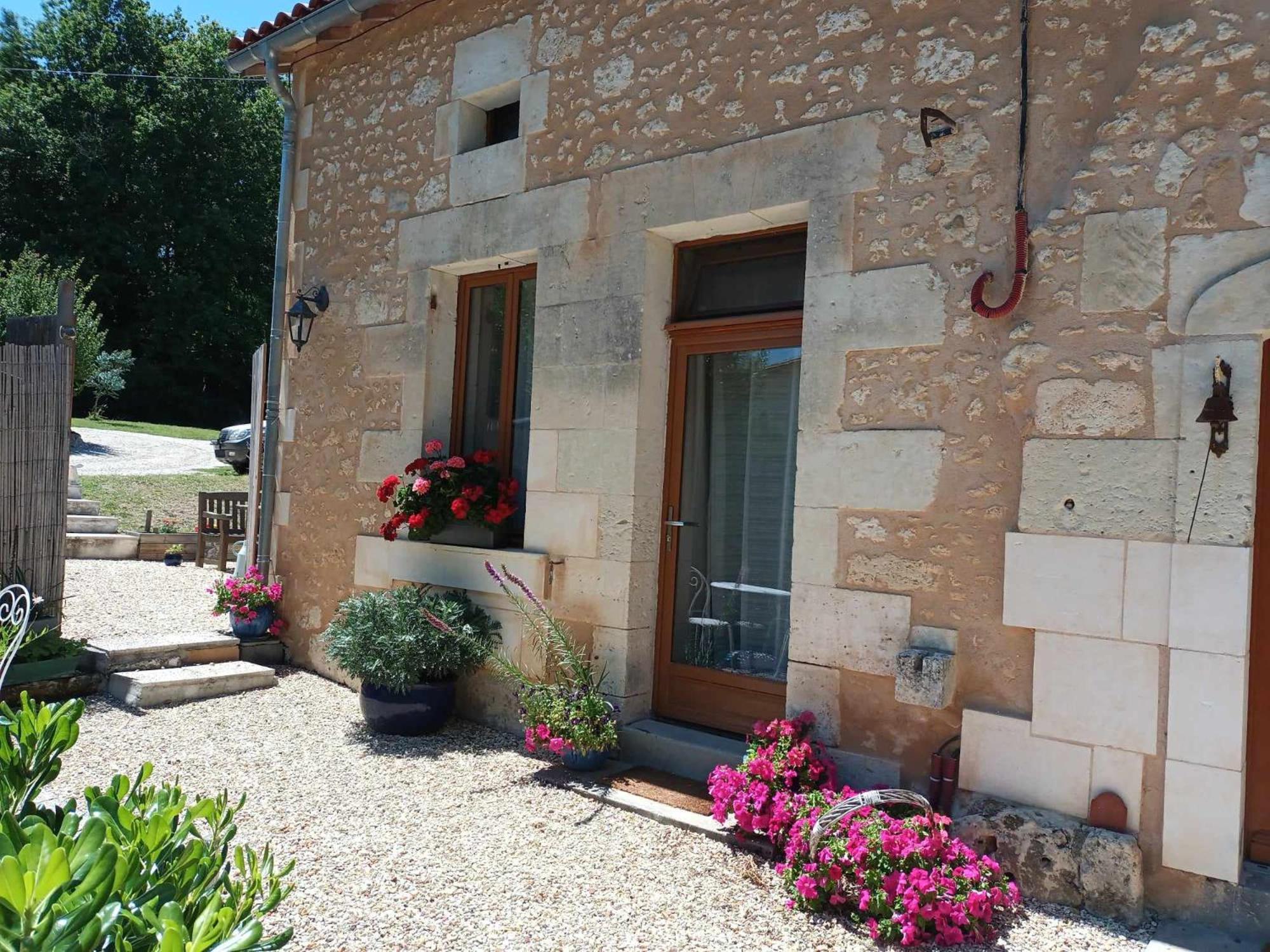 La Vieille Grange - NOUVEAU - Saint-Privat-des-Prés Exterior foto